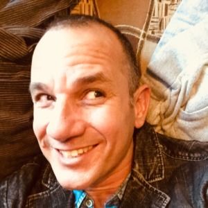 Meet your Posher, Gabriel